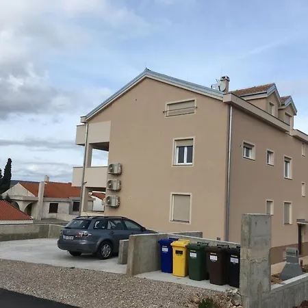 In With Terrace, Air Conditioning, Wifi, Washing Machine 4534-3 * Punat