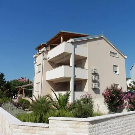 In With Terrace, Air Conditioning, Wifi, Washing Machine 4534-3 Apartmán *