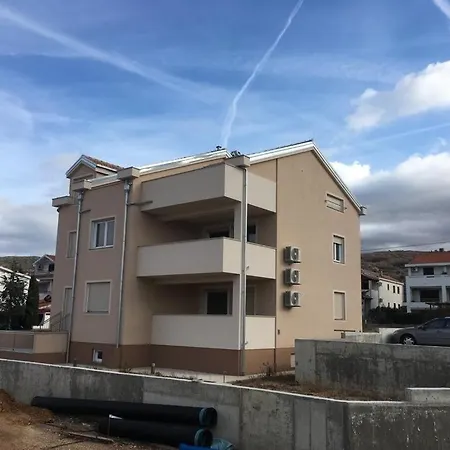 In With Terrace, Air Conditioning, Wifi, Washing Machine 4534-3 Punat