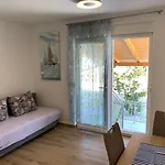 In With Terrace, Air Conditioning, Wifi, Washing Machine 4534-3 Appartement *
