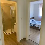 In With Terrace, Air Conditioning, Wifi, Washing Machine 4534-3 Appartement *